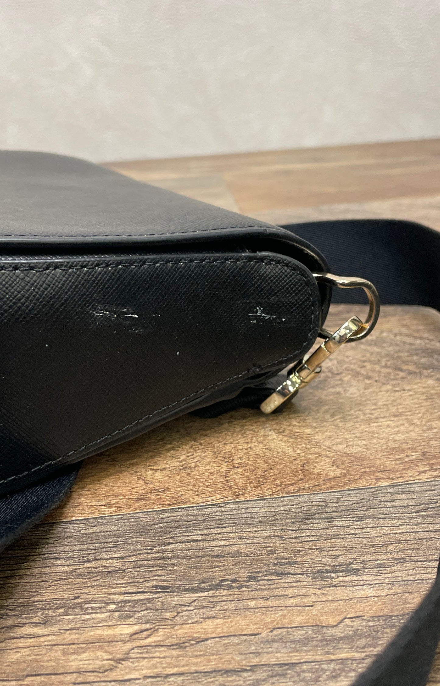 Kate Spade Black Saffiano Leather Flap Crossbody Bag Gold Hardware