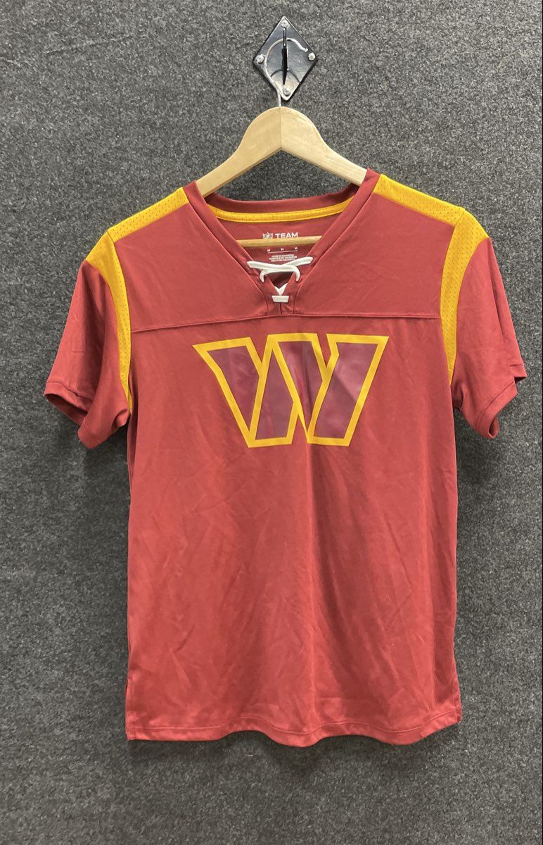 NFL Team Apparel Washington Redskins Lace Up Shirt & History Books Lot Sz M