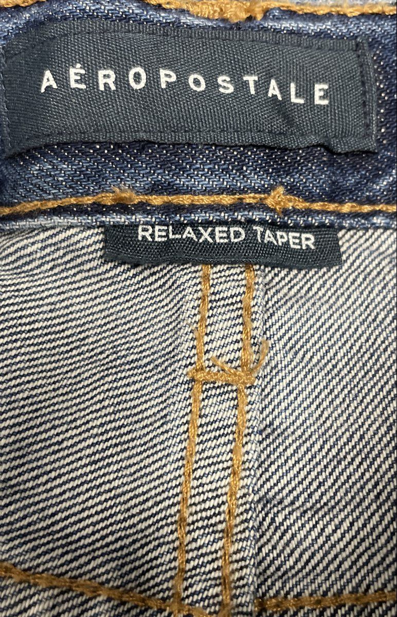 Aeropostale Men's Blue Relaxed Taper Jeans Raw Hem Medium Wash Size 30x30 NWT