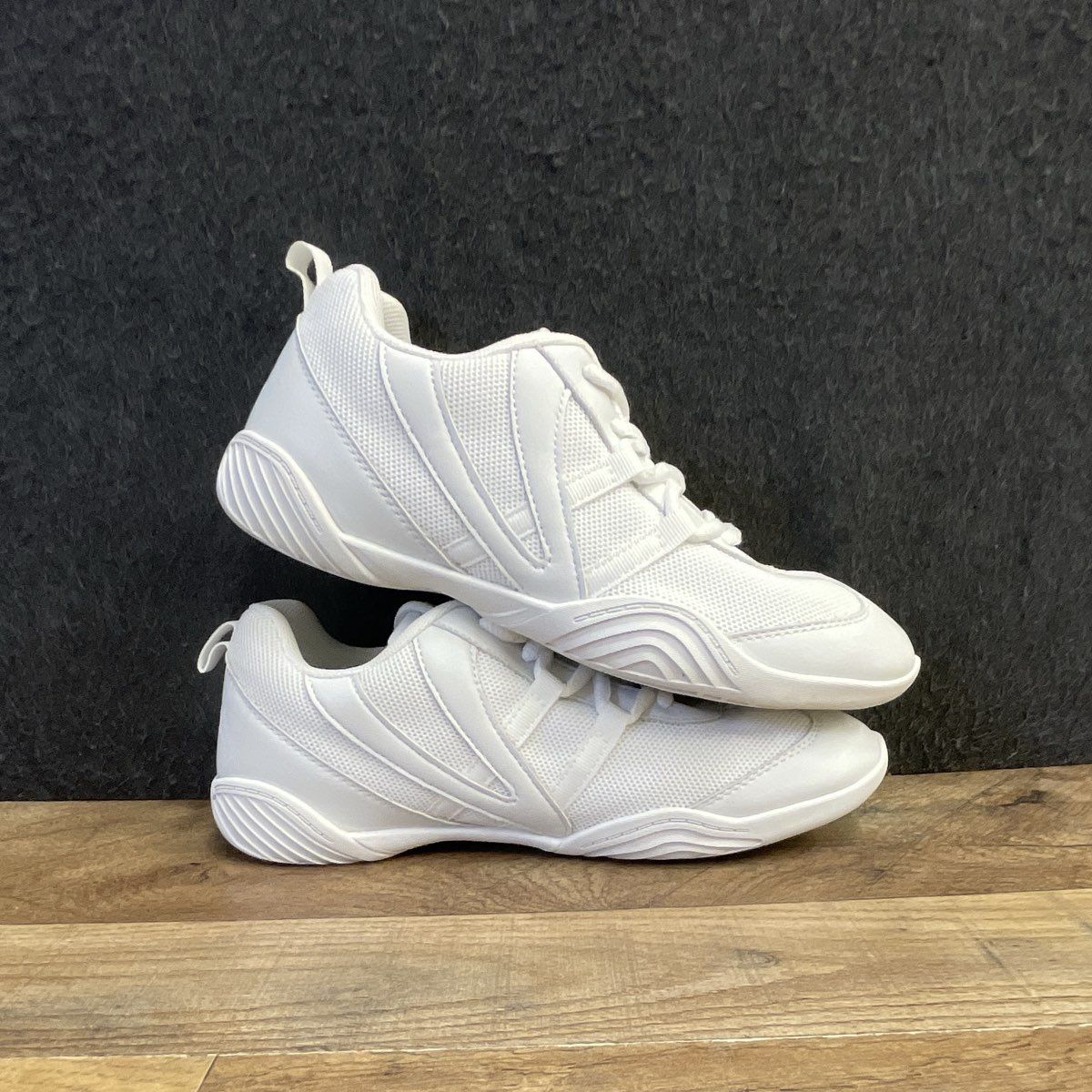 Cadidl White Cheerleading Dance Shoes Lightweight Athletic Sneakers Size Unknown