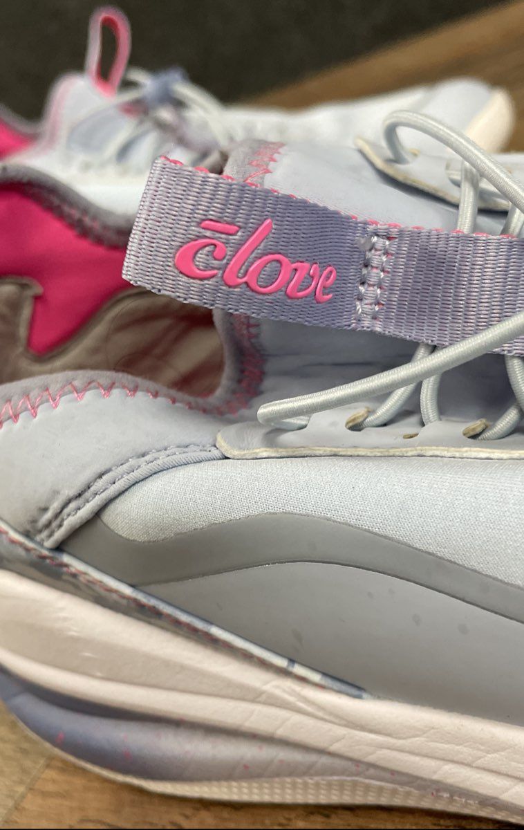 Clove Solo Light Blue Pink Camo Healthcare Nursing Sneakers Women's 10 Men's 8.5