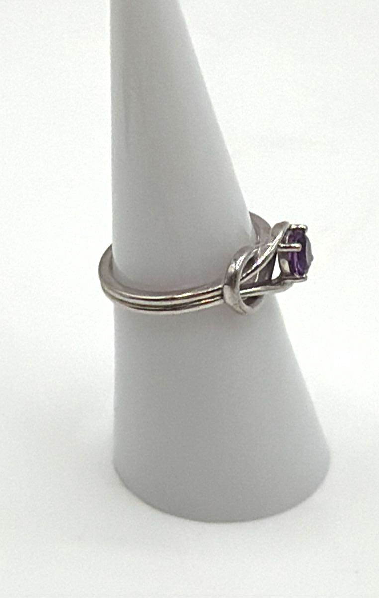 925 Sterling Silver Solitaire Amethyst Infinity Knot Ring 2.8g
