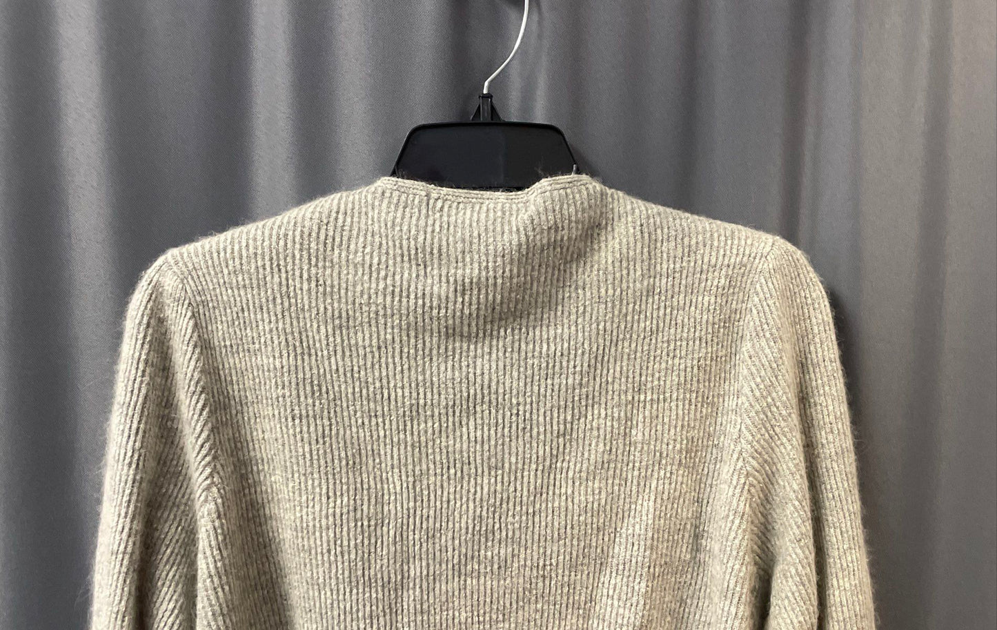 Vintage Y2K Norm Thompson Women's Gray Silk Angora Ribbed Cardigan Pearl Sz M