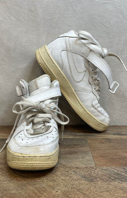 Nike Air Force 1 Mid Triple White Youth Basketball Shoes Size 5.5Y
