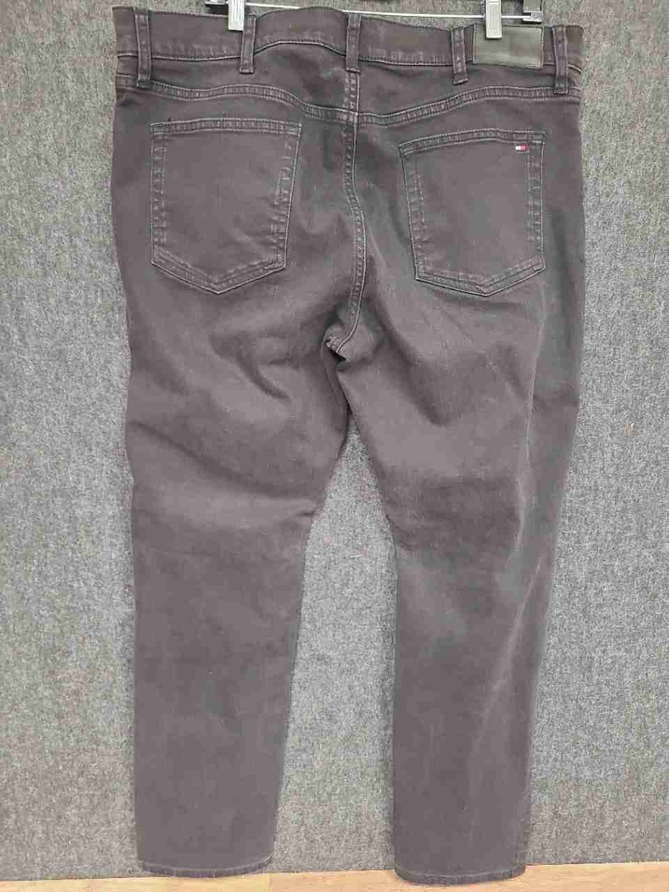 Tommy Hilfiger Men's Tommy Jeans Slim Fit Faded Black Denim Jeans Sz 38x30