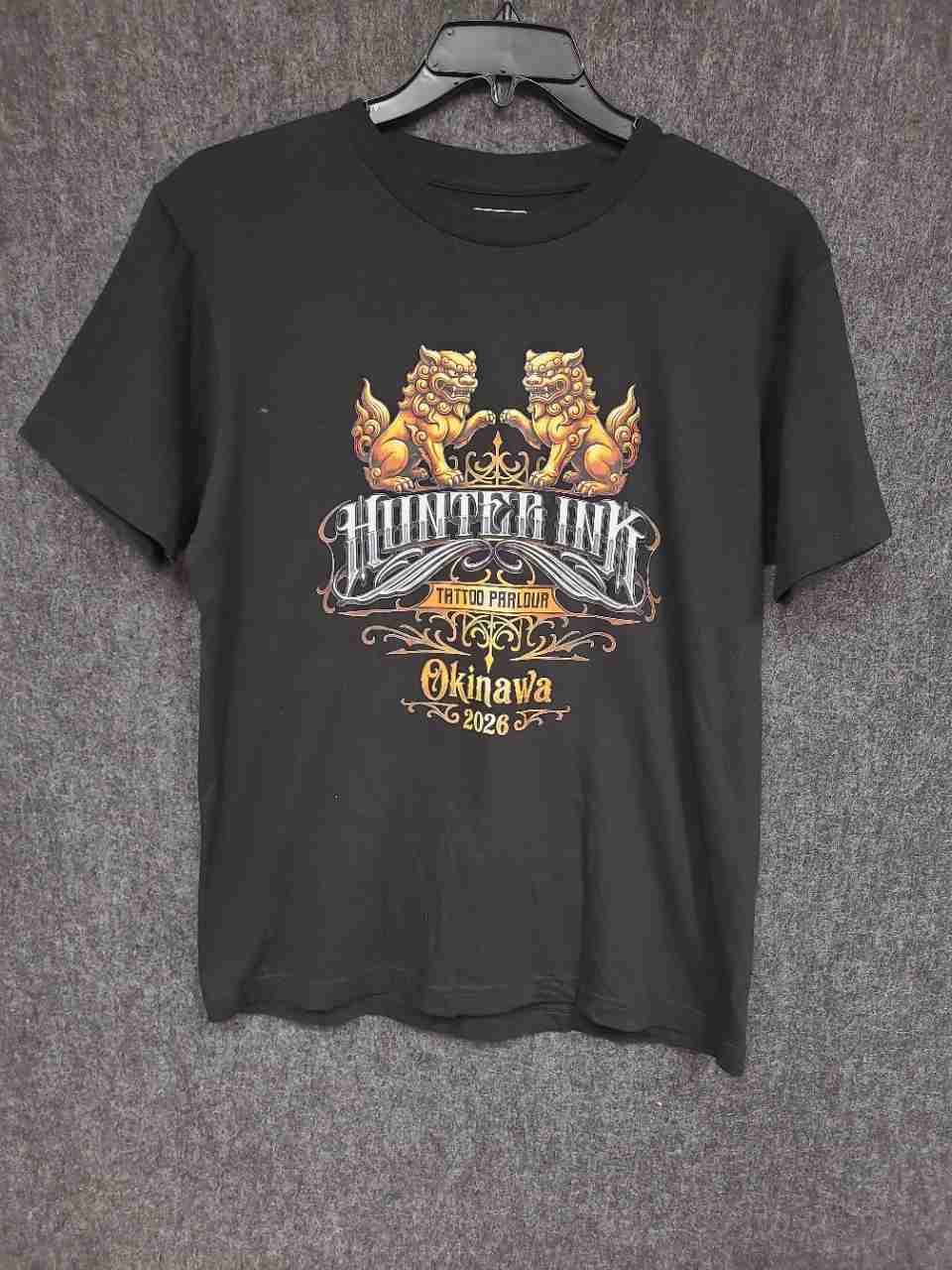 Hunter Ink Tattoo Parlour Okinawa Shisa Graphic T-Shirt Black Sz M