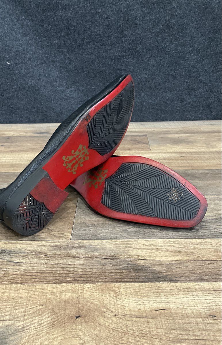 Black Pebbled Lion Head Red Bottom Slip-On Loafer Dress Shoes Men's Size 9