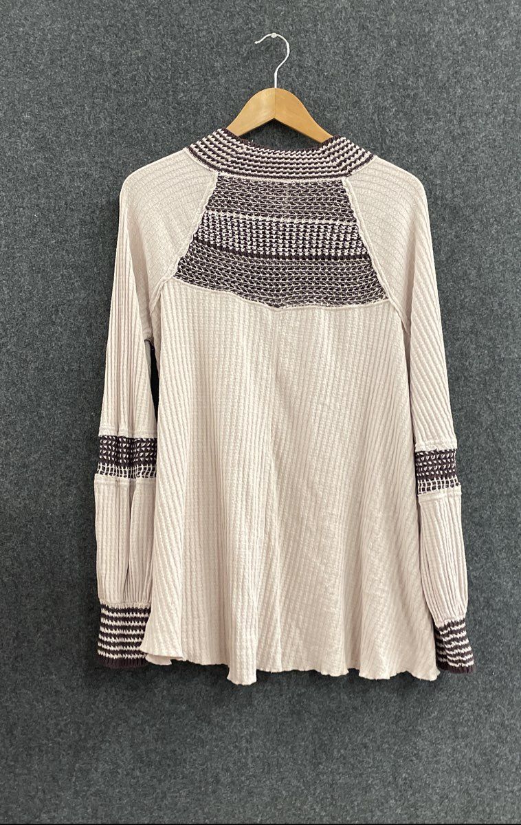 Free People Women's Snow Day Top Beige Purple Waffle Knit Crochet Yoke Sz M