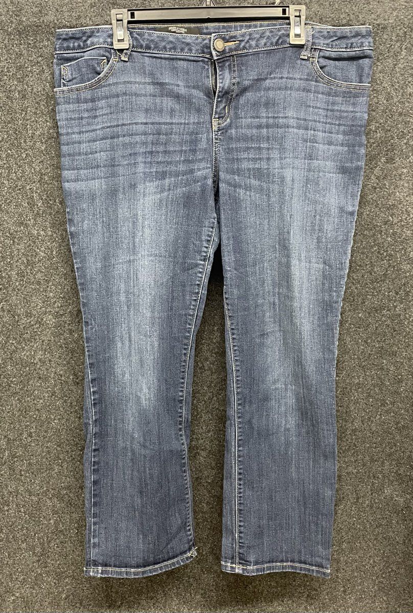 Simply Vera Vera Wang Women's Blue Denim Capri Mid Rise Jeans Size 16