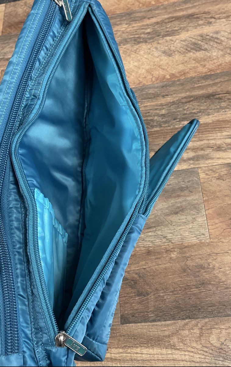 Lug Teal Blue Quilted Sling Bag Crossbody Pacer Travel Multi-Pocket