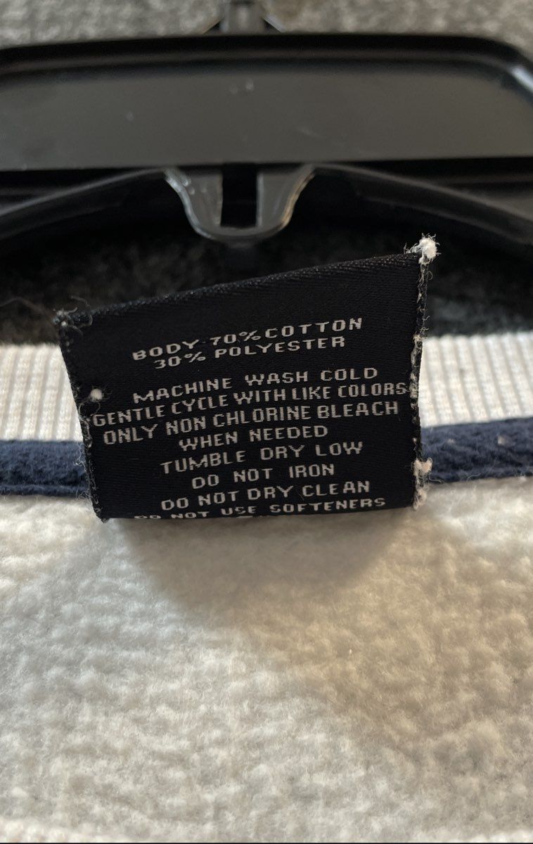 Colosseum Men's Virginia Cavaliers White Crewneck Sweatshirt Size Large