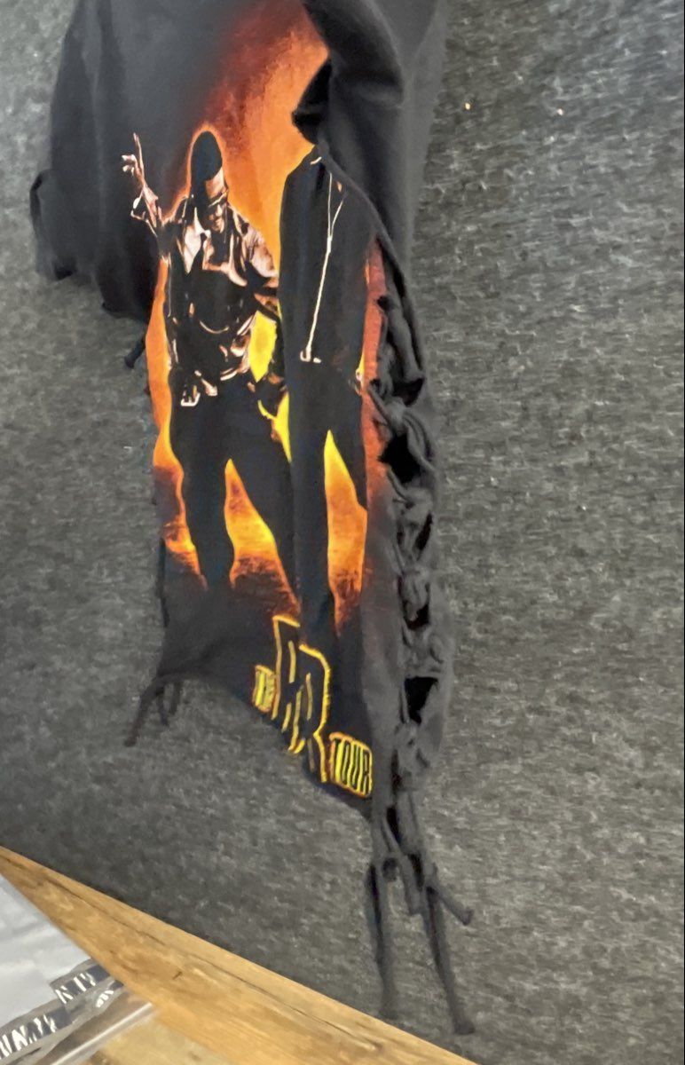 Chris Brown Usher Raymond The R&B Tour T-Shirt Modified Side Lace Graphic Sz L