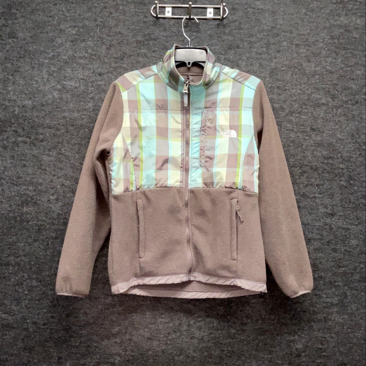 The North Face Women's Grey Plaid Yoke Full Zip Fleece Denali Style Jacket Sz M