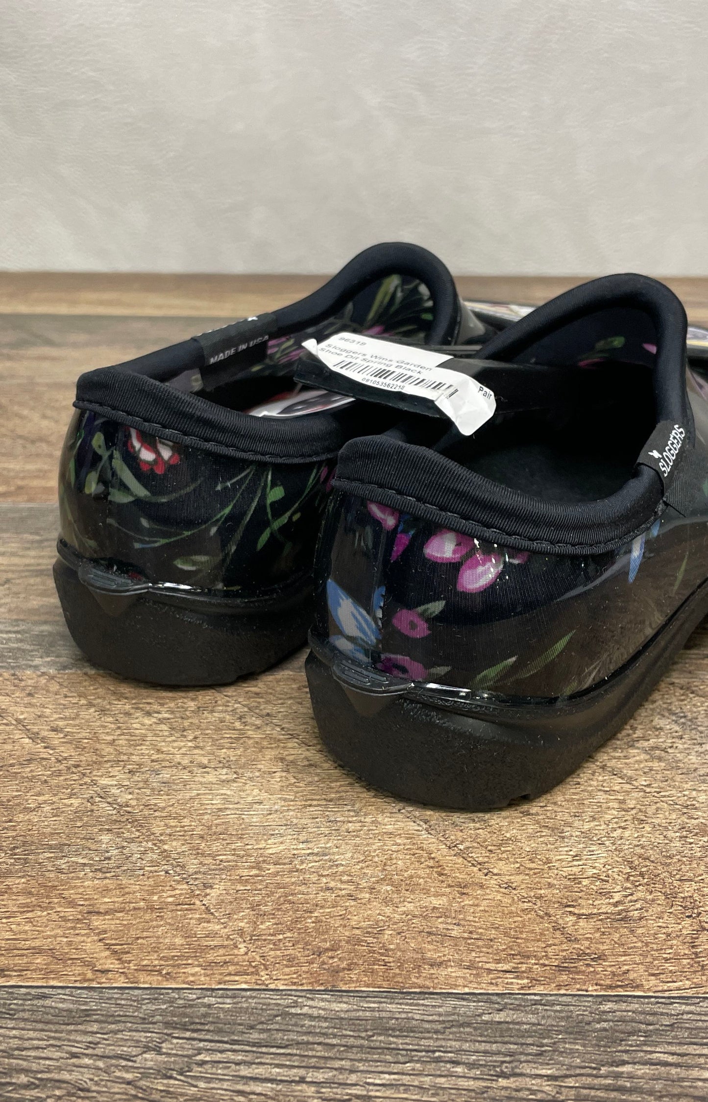 Sloggers Garden Shoe Floral Ditsy Spring Black Waterproof Clogs Size 6 NWT