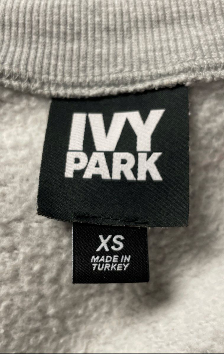 Ivy Park Women's Gray Boat Neck Logo Fleece Pullover Sweatshirt Size XS