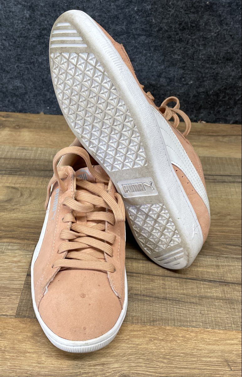 Puma Vikky V3 Peach Suede Low Top Women's Sneakers Size 9