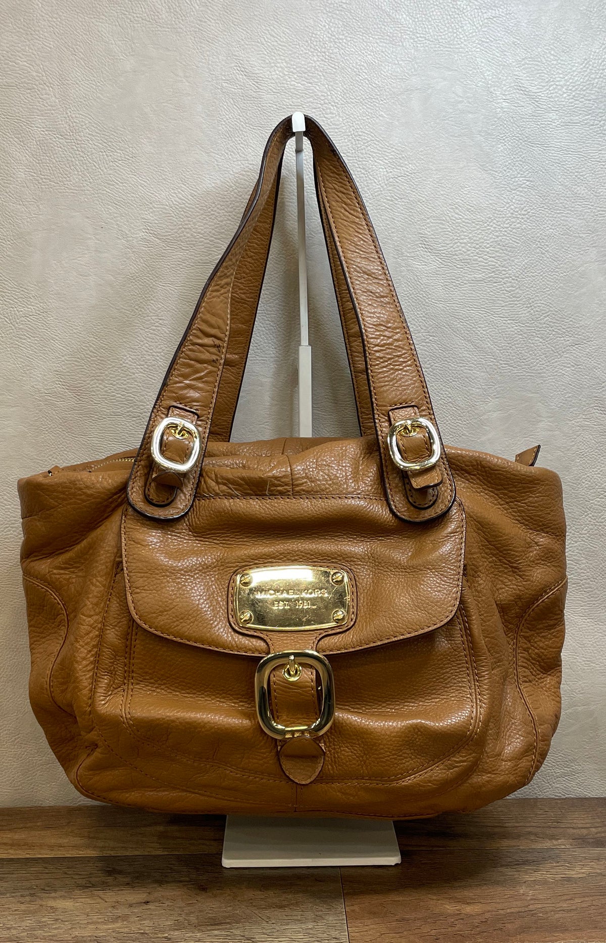 Michael Kors Tan Pebbled Leather Shoulder Bag Large Gold Buckle Detail