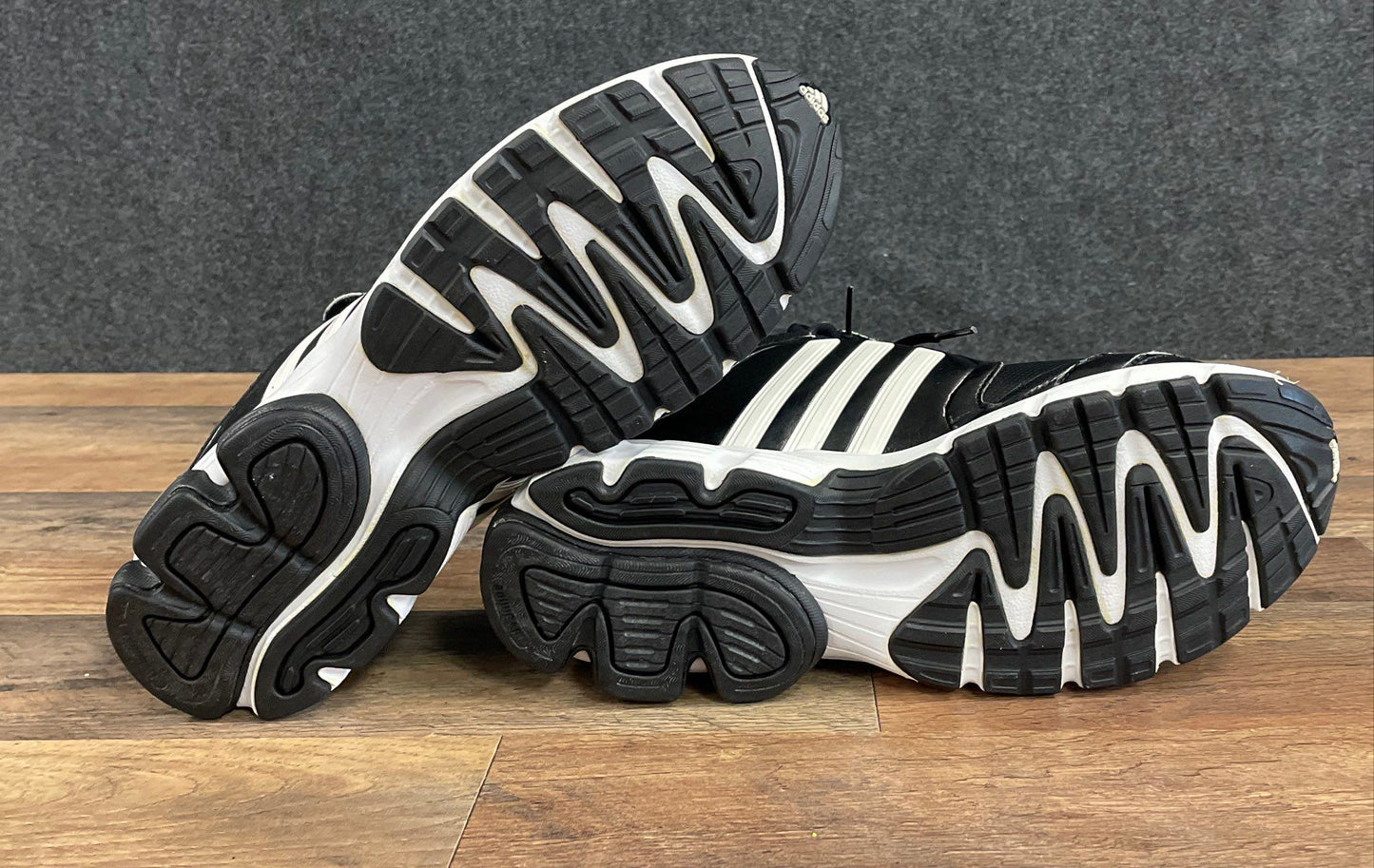 Adidas PowerAlley Trainer Black White Baseball Turf Shoes Men's Size 13