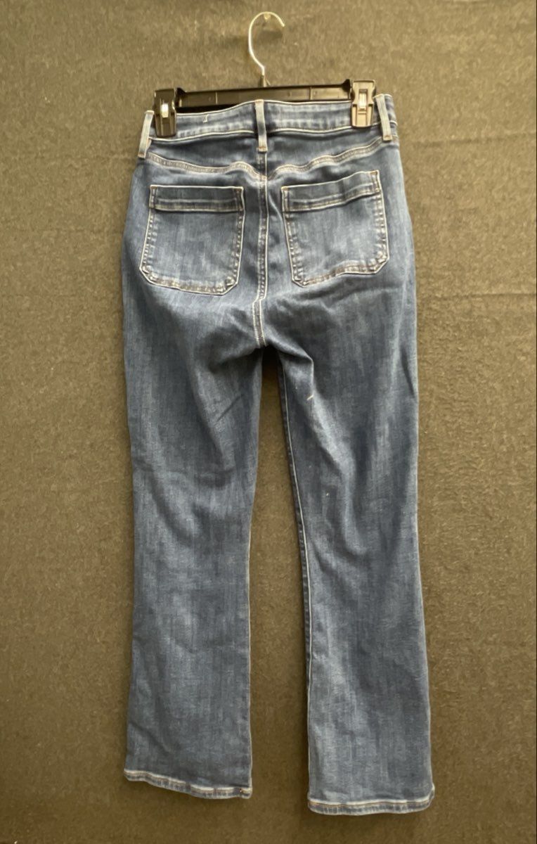 Loft Women's The Curvy Kick Crop Jeans Blue Denim High Rise Patch Pockets Sz 4