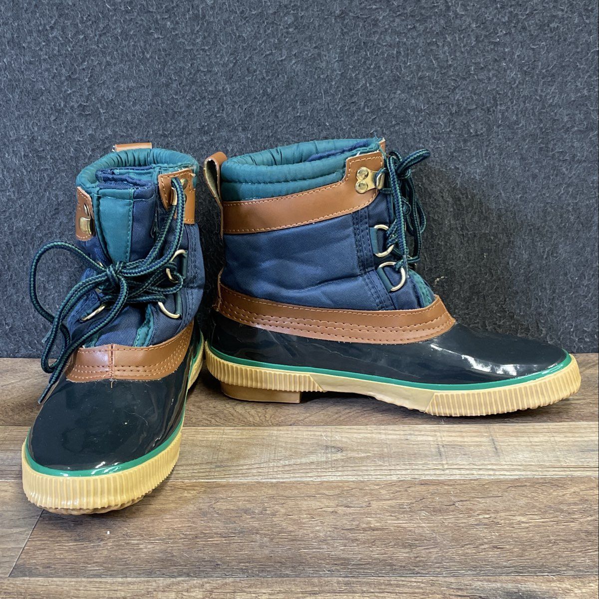 Mountain Creek Woodstock Thermolite Duck Boots Navy Blue Size 7