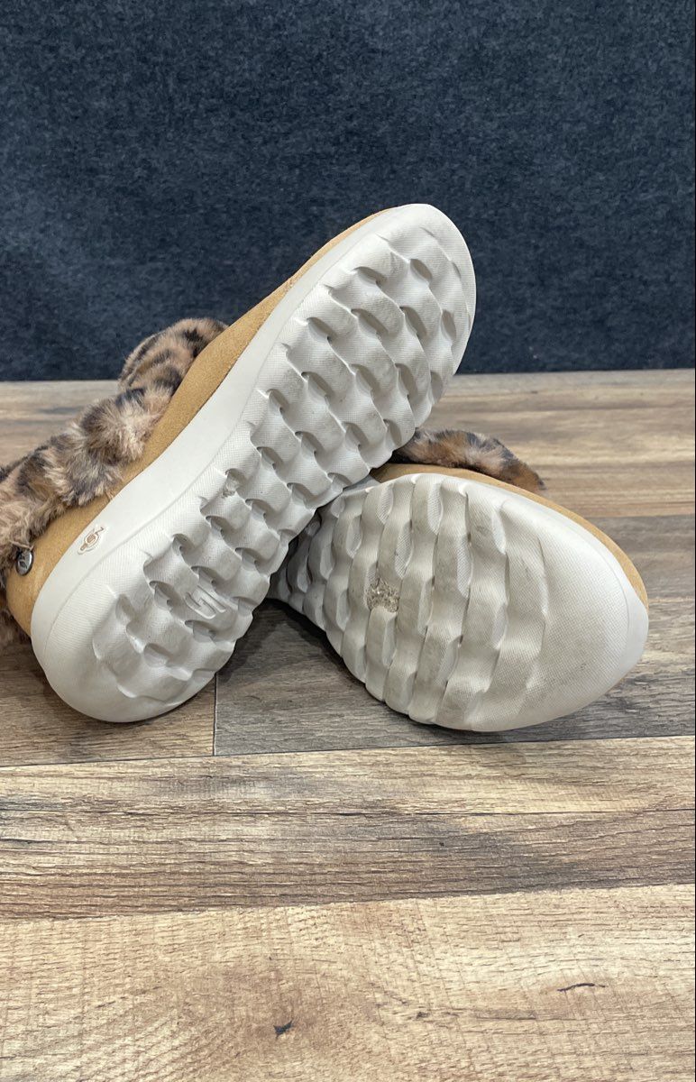 Skechers Go Lounge Arch Fit Unwind Chestnut Leopard Slip-On Slippers Size 5.5