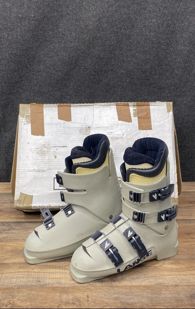Lange Vintage Downhill Ski Boots Men's Size 9.5 M Made in Italy Grey 4 Buckle