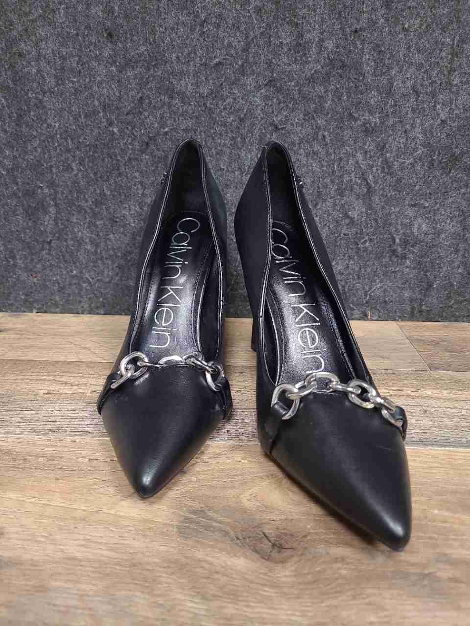 Calvin Klein Black Pointed Toe Chain Detail Pump Heels Women's Size 8.5M