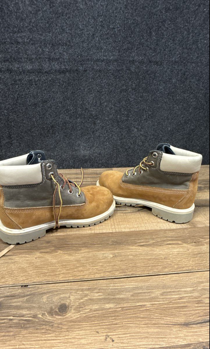 Timberland 6-Inch Premium Multi-Tone Grey Wheat Waterproof Boots Size 1.5M