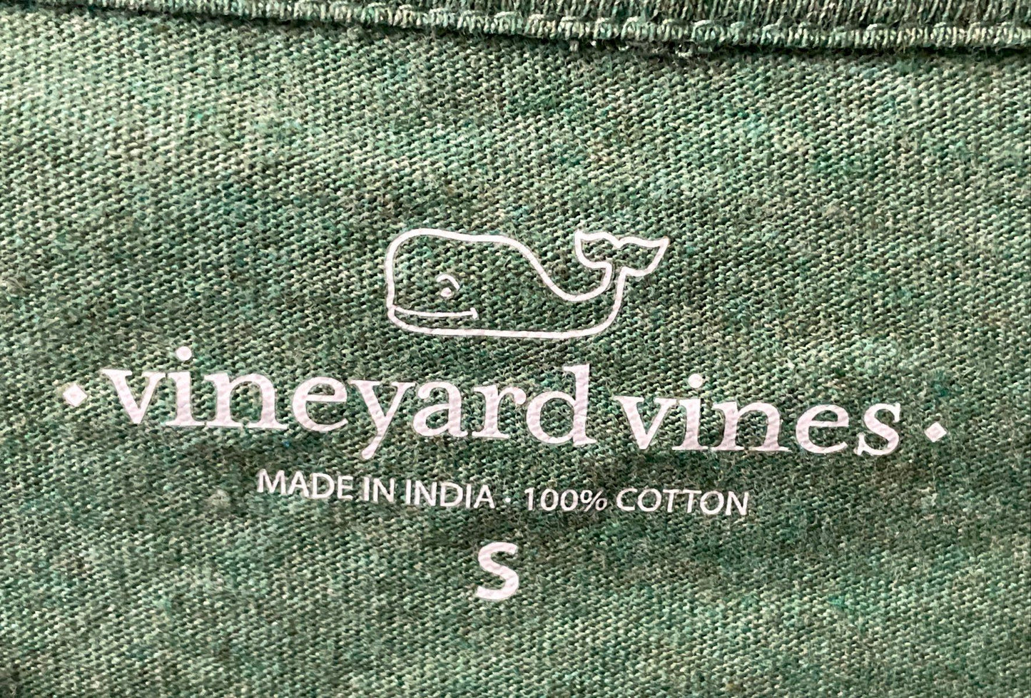 Vineyard Vines Women's Long Sleeve T-Shirt Green Whale Logo Pocket Size S