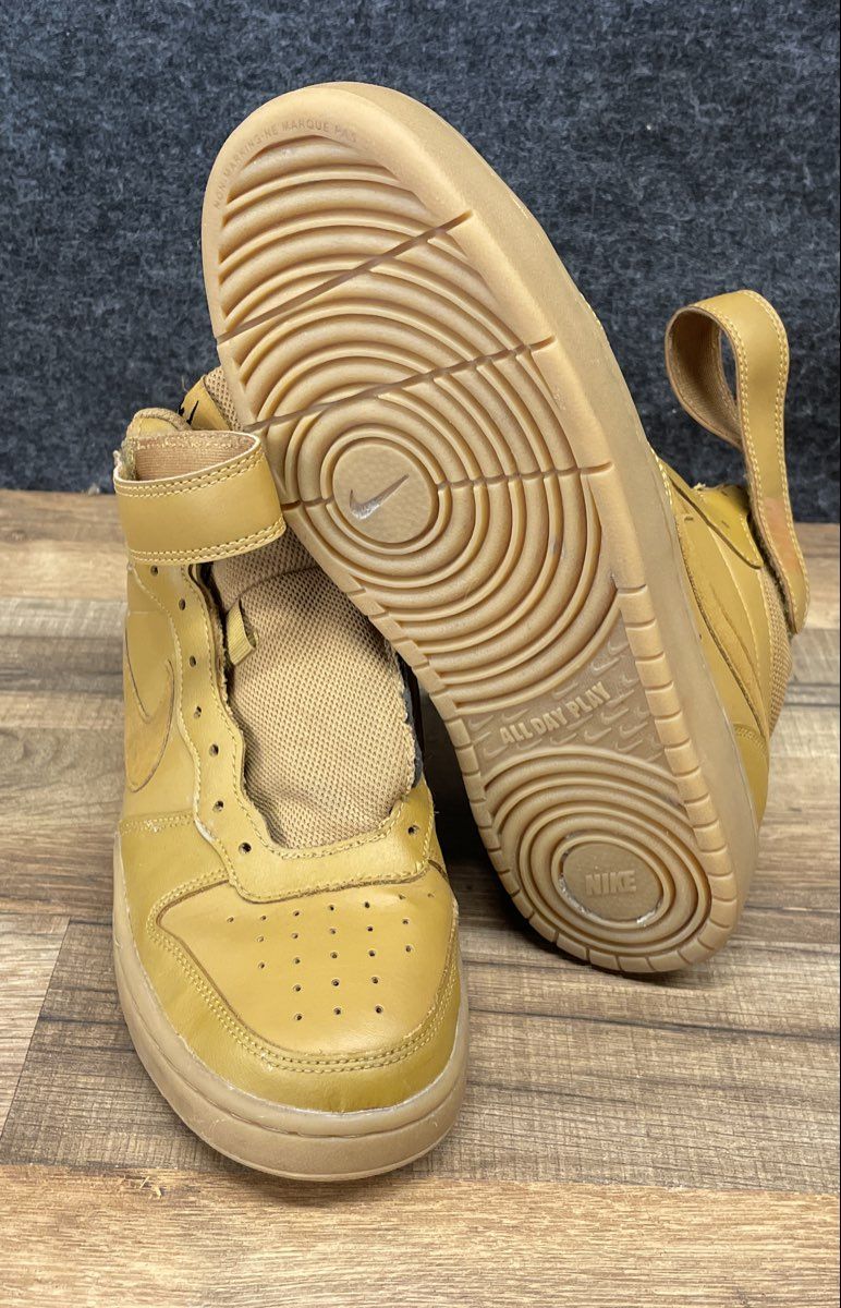 Nike Court Borough Mid 2 Wheat Brown Mid Top Sneakers Size 7Y