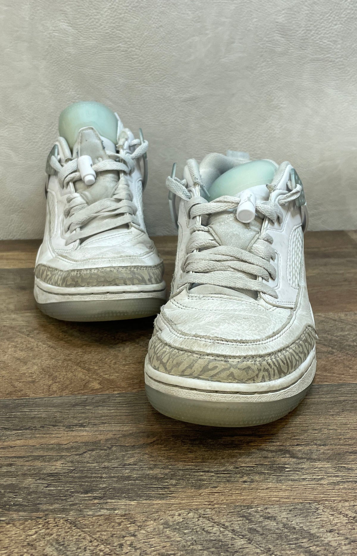 Nike Air Jordan Spizike Low White Neutral Grey Sneakers Men's Size 9