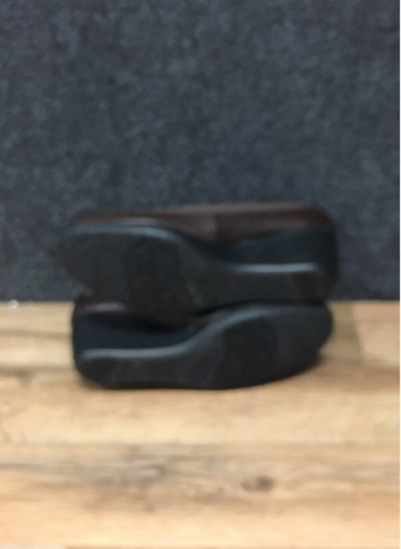 Clarks Portrait Helen Brown Wedge Pumps Women's Size 8.5 M