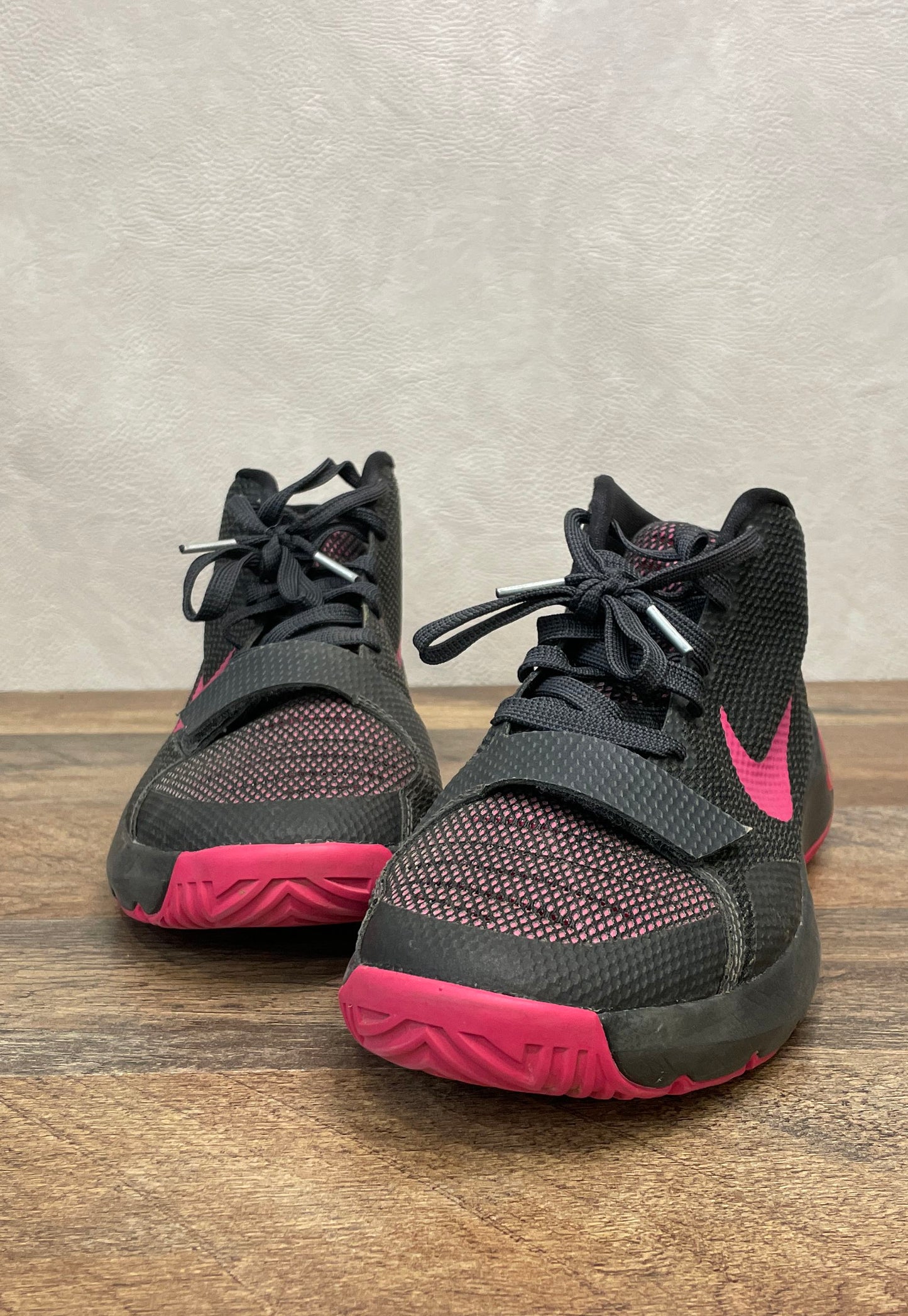 Nike KD Trey 5 III Black Pink Basketball Shoes Size 7Y
