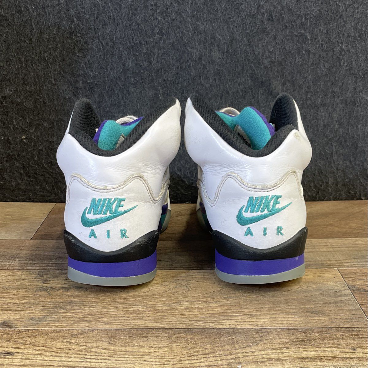 Nike Air Jordan 5 Retro Grape White New Emerald Basketball Shoes Size 10