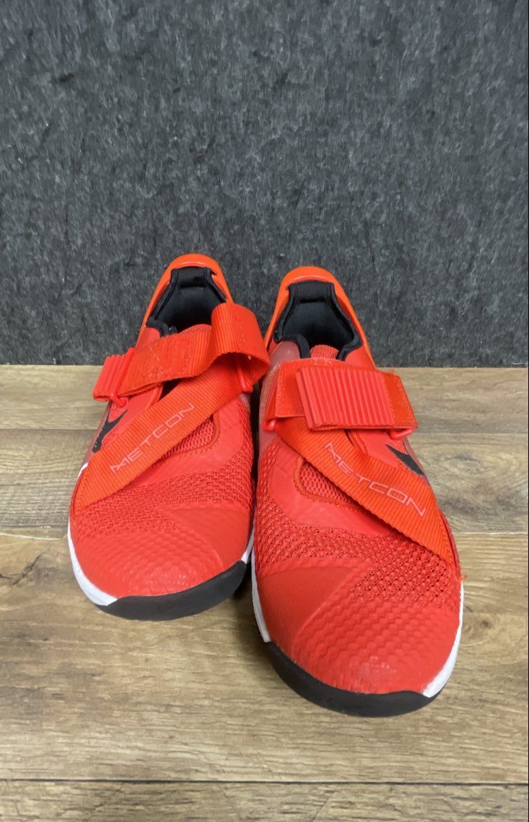 Nike Savaleos Bright Crimson Metcon Weightlifting Shoes Size 7.5