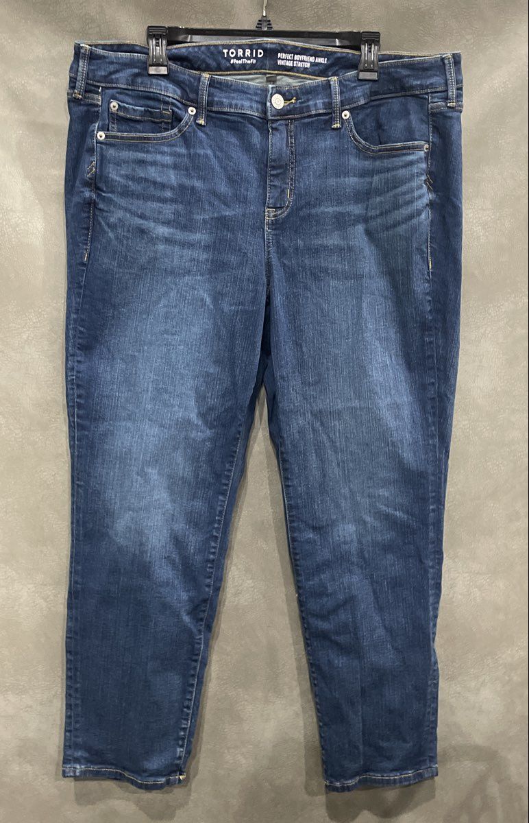 Torrid Women's Perfect Boyfriend Ankle Blue Vintage Stretch Jeans Sz 18R