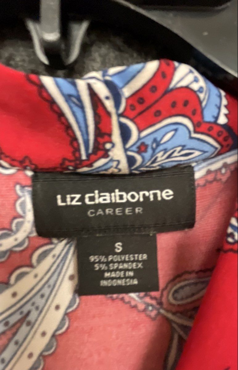 Liz Claiborne Women's Red Paisley Sleeveless V-Neck Career Blouse Sz S