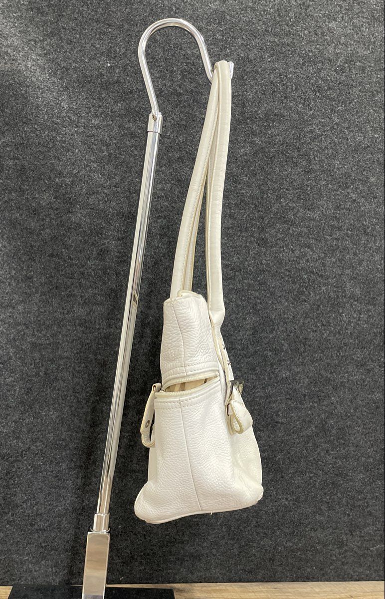 Tignanello White Pebbled Leather Shoulder Bag Tote Silver Hardware
