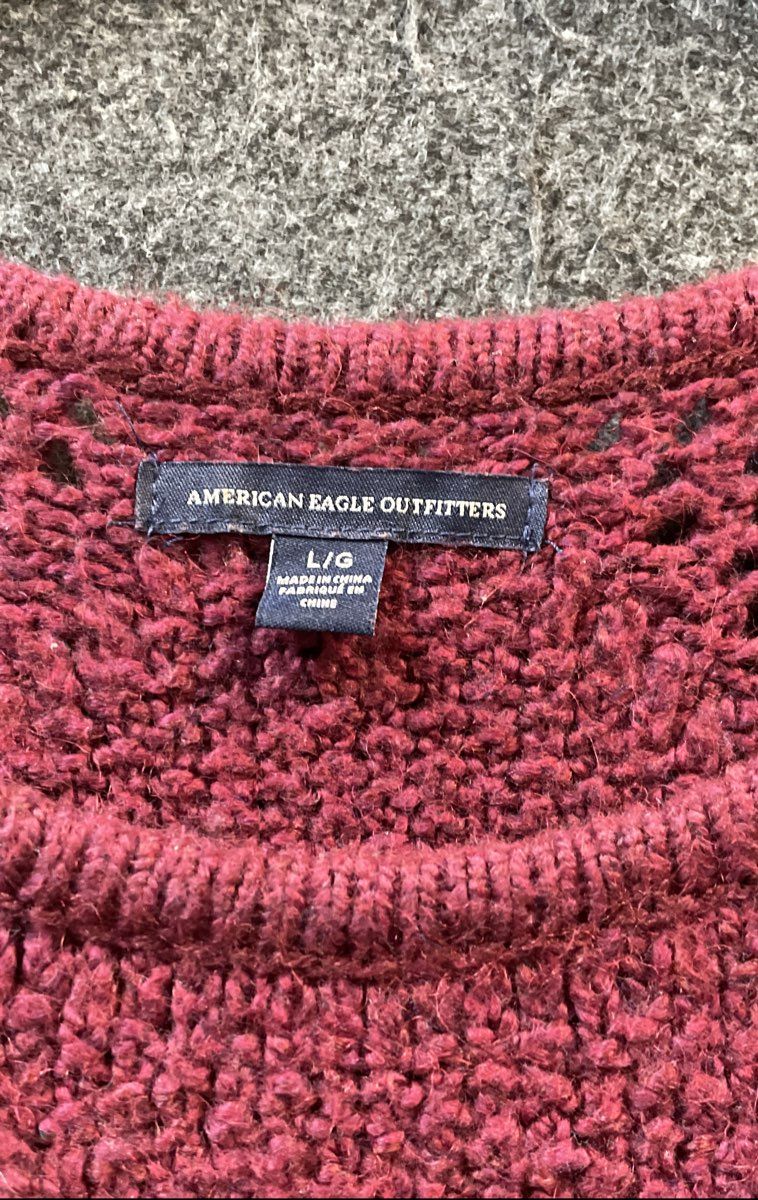 American Eagle Women's Burgundy Open Knit Argyle Diamond Pointelle Sweater Sz L