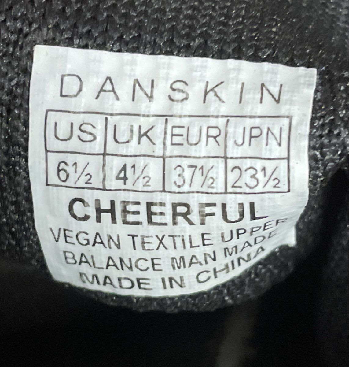 Danskin Cheerful Black Knit Slip On Walking Sneakers Womens Size 6.5