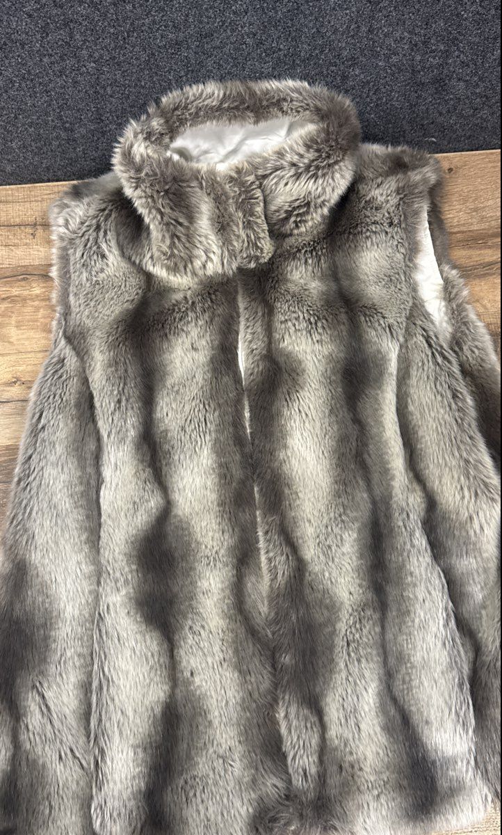 Women's Gray Faux Fur Full Zip Vest Sleeveless Stand Collar Plush