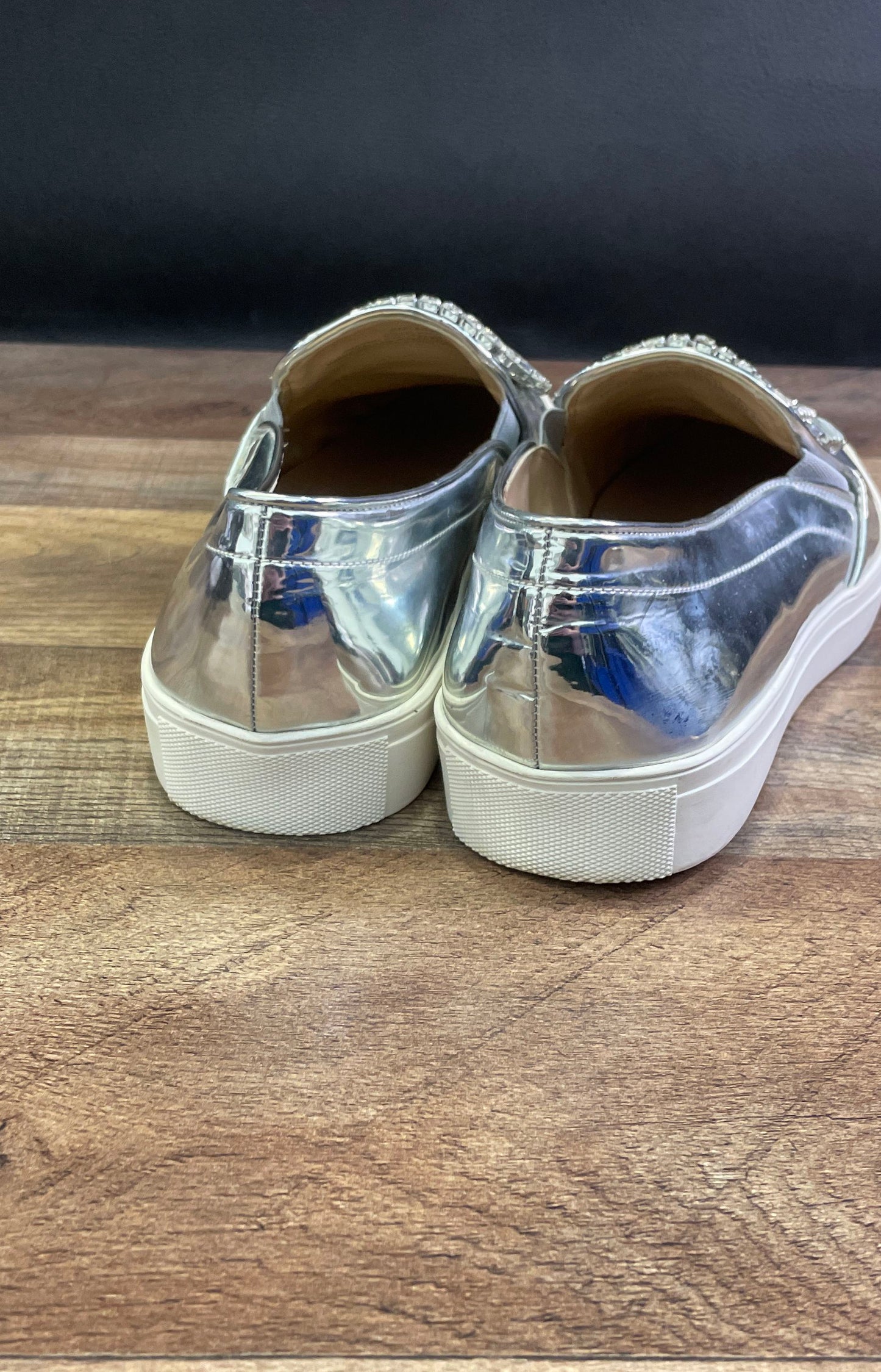 Karl Lagerfeld Paris Ermine 3 Metallic Silver Crystal Platform Sneakers Size 9