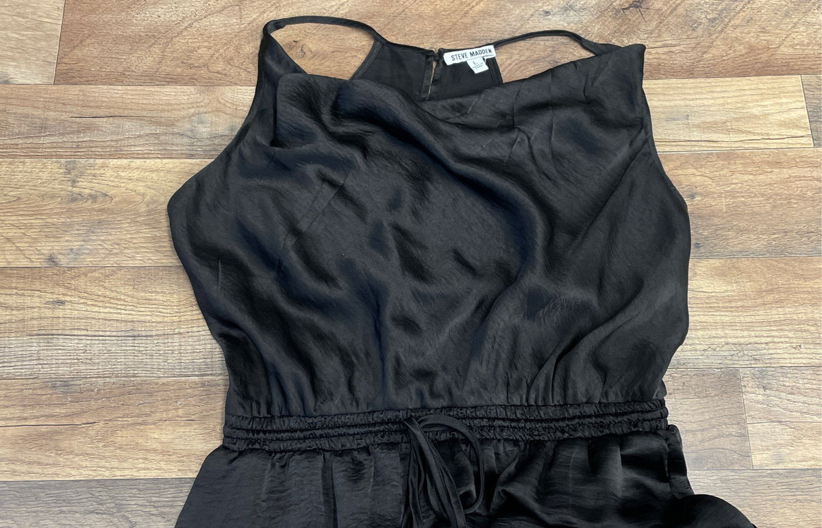 Steve Madden Women's Valencia Satin Cowl Neck Cargo Jumpsuit Black Sz L