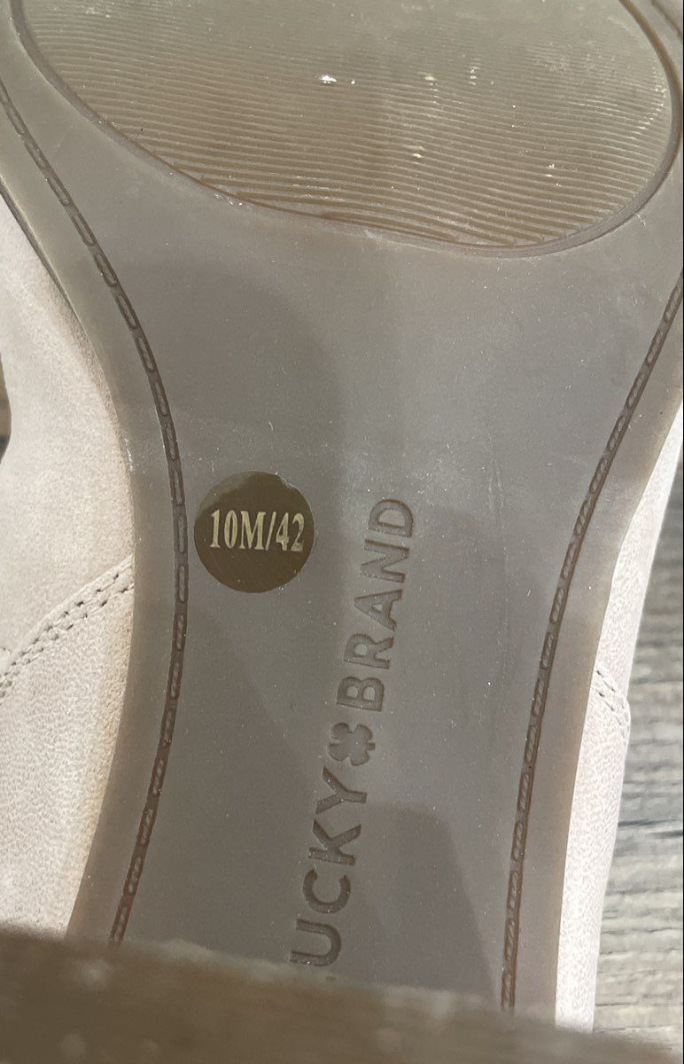 Lucky Brand Beige Draped Peep Toe Stacked Heel Booties Size 10M