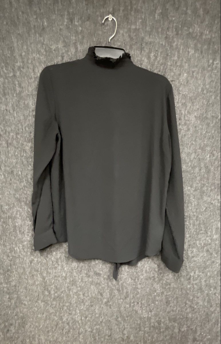 Ann Taylor Women's Black Ruffle Tie Neck Pleated Bib Blouse Sz LP
