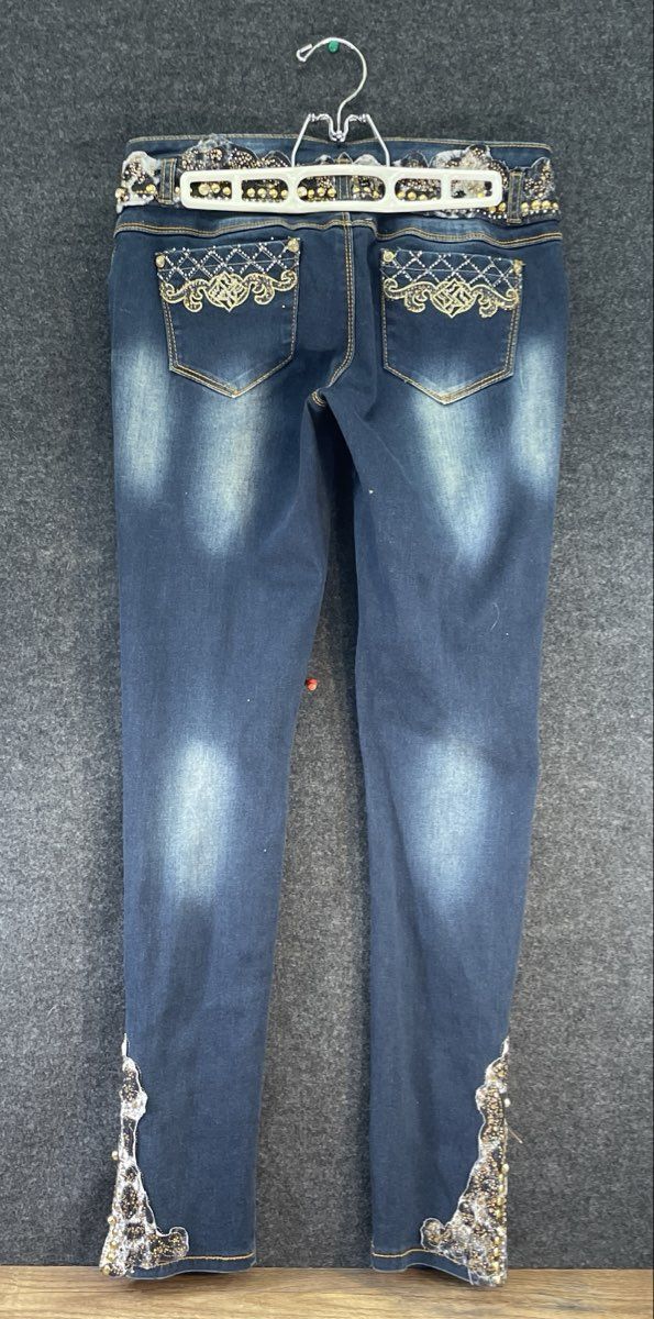 Denimio Women's Blue Ornate Embroidered Studded Lace Trim Skinny Jeans Size 4