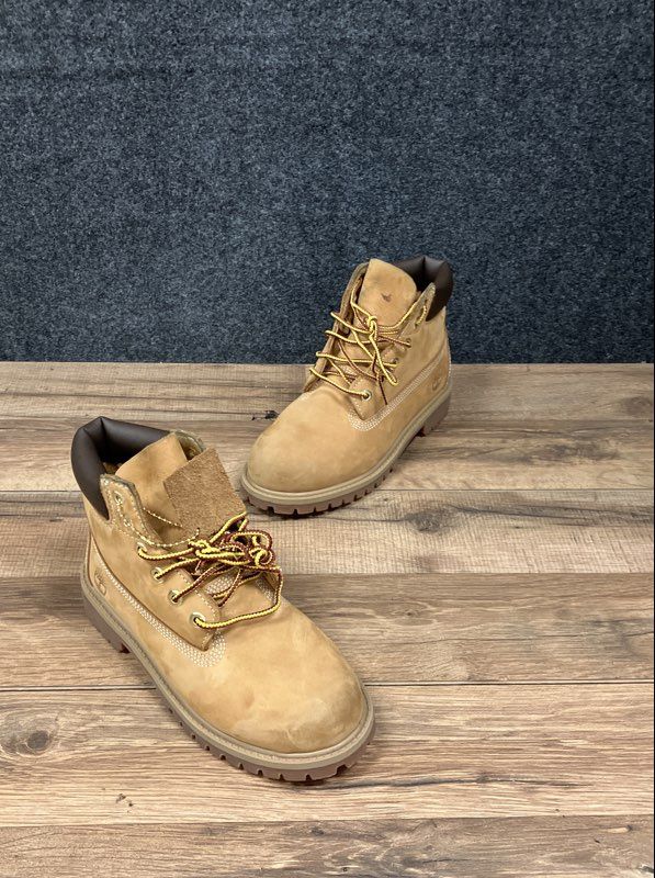 Timberland Kids 6-Inch Premium Waterproof Wheat Nubuck Boots Boys Size 2 US