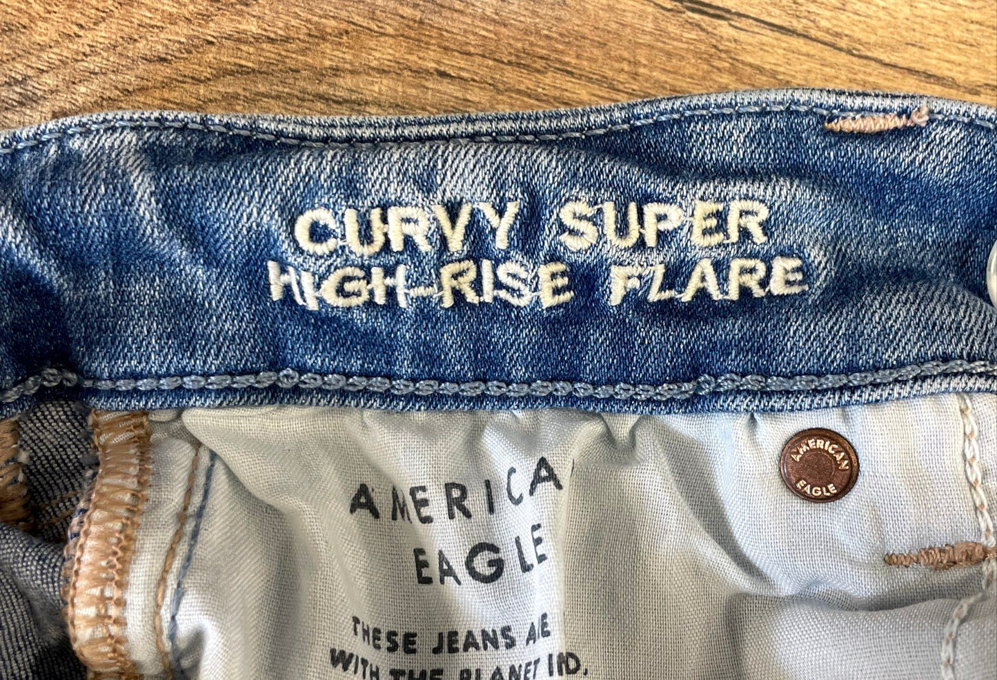 American Eagle Women's Jeans Lot 2 Distressed Super High Flare & Skinny Sz 2