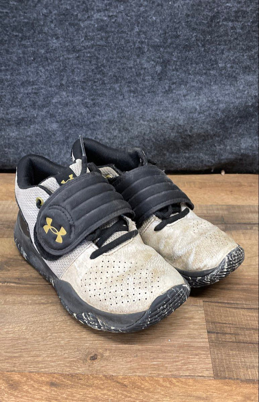 Under Armour Lockdown 5 White Black Gold Basketball Shoes Youth Size 4Y