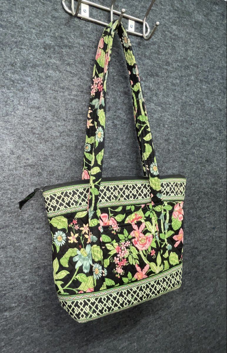 Vera Bradley Petal Pink Floral Black Quilted Cotton Tote Bag Large Zip Top